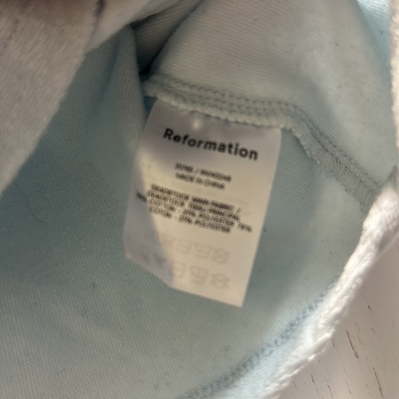 Reformation Jeans Cropped Terry , short Sleeve Top. Size Small.Cotton/poly blend - Picture 3 of 4